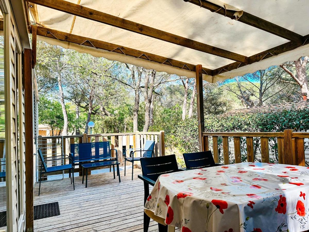 3 Bedroom Chalets Camping Lei Suves - Joycasa Рокбрюн-сюр-Аржан Екстериор снимка